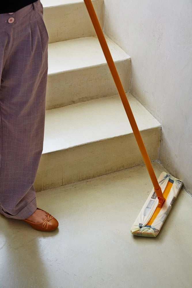 Perfect 0027As The Floor Broom Dust Cleaner with 3-Piece Handle 130cm, Base 40cm, Dust Catcher, with Bag of 20 Nets Soaked in Biodegradable Mineral Oils to Retain Dust